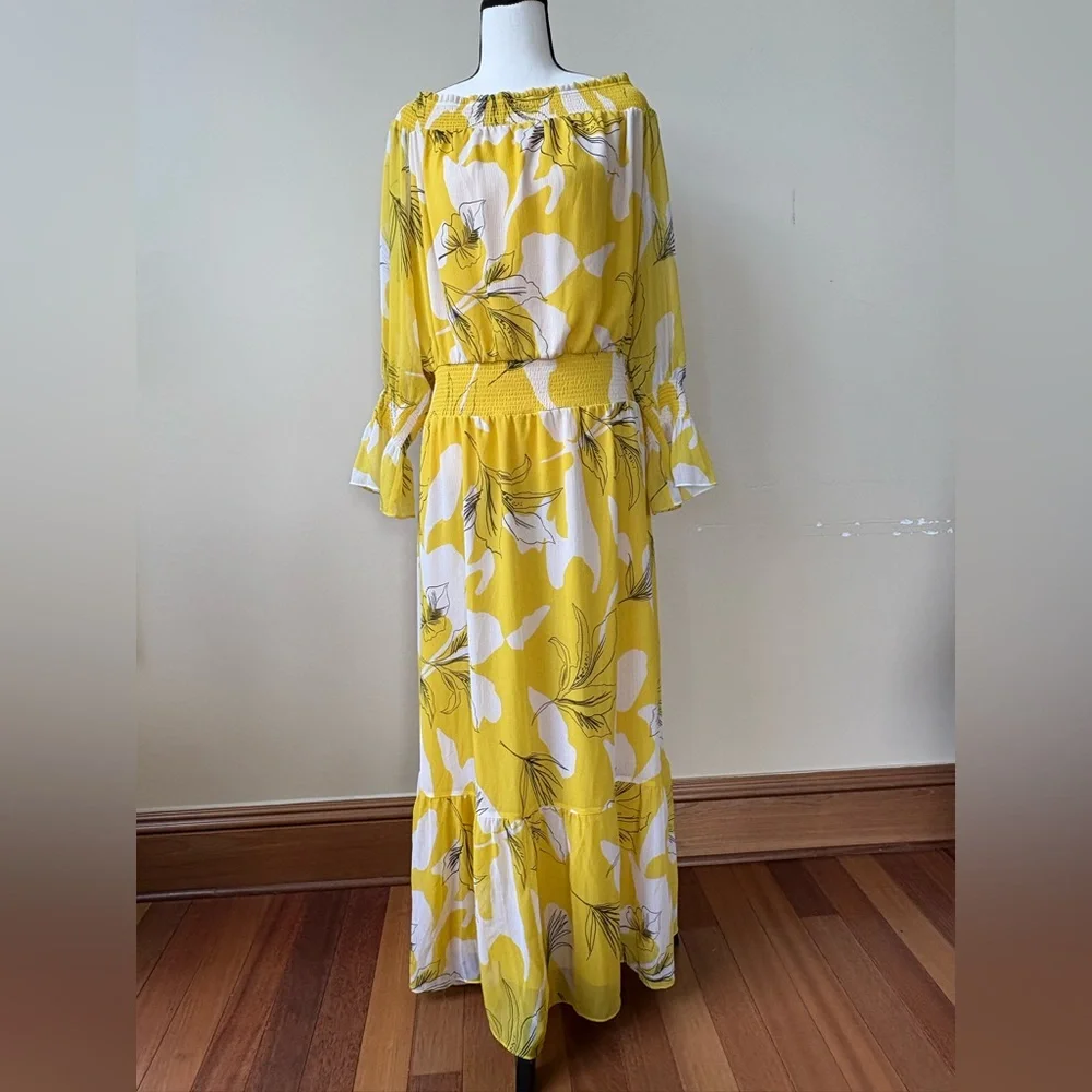 NWOT - Chico's - Yellow and White Floral Maxi Dress - SIZE 14 - Picture 4 of 16